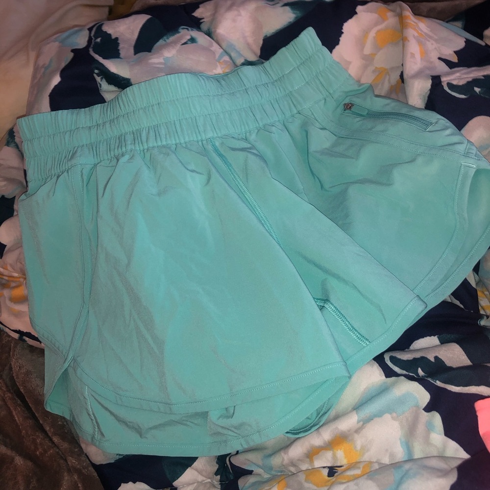 Tracker shorts